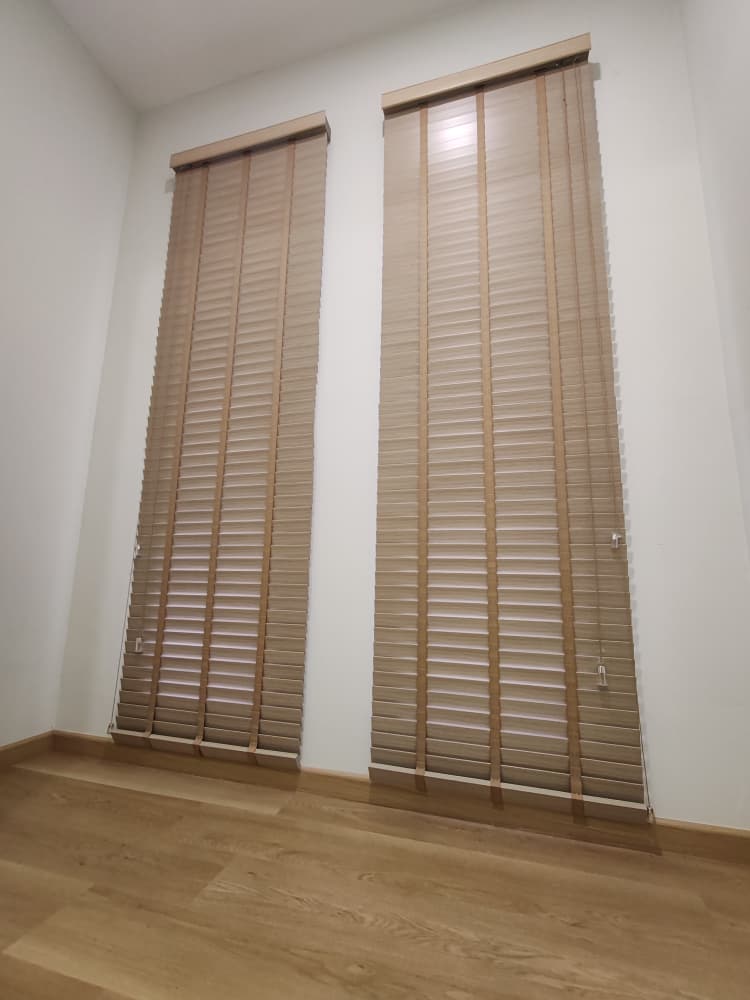 TIMBER PS BLINDS & LANTEX BLIND